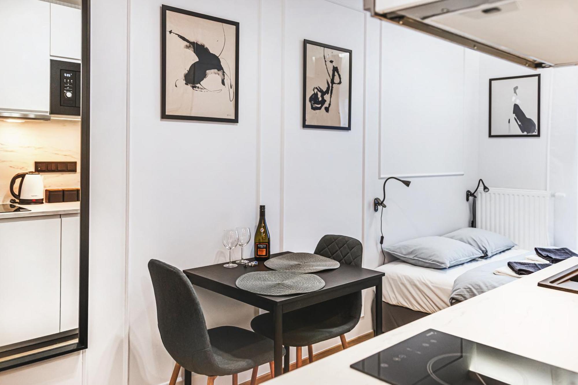 Stylowe Apartamenty W Centrum Вроцлав Экстерьер фото
